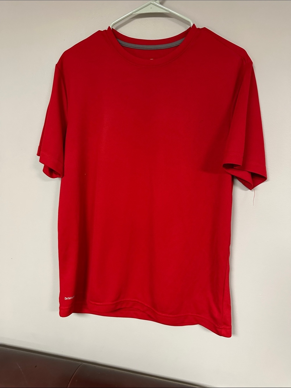 Athletic Works Men's Dry Works Stretchy Shirt Red Size M 38-40